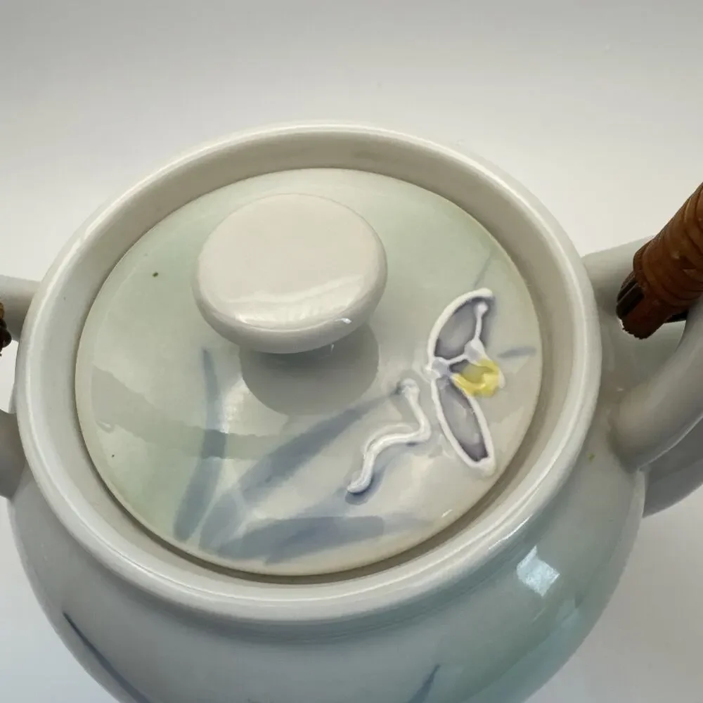 JAPANESE FINE‎ PORCELAIN CONTEMPORARY TEAPOT BLUE PINK FLORAL WOVEN HANDLE